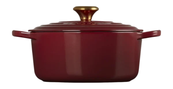 le creuset signature round garnet casserole 22 cm