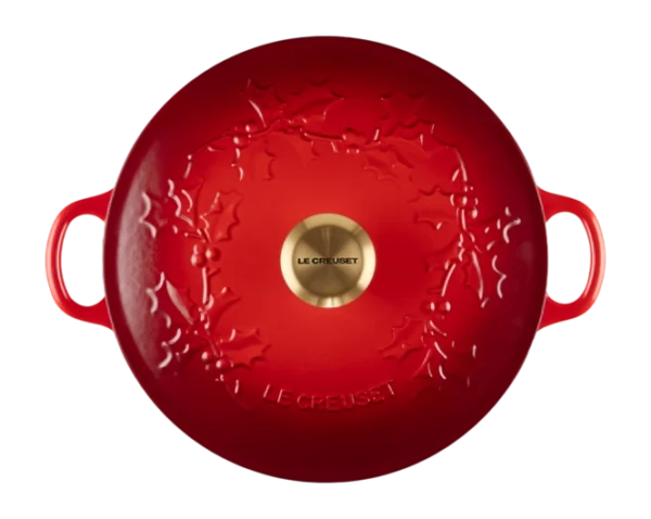 le creuset casserole pot winter holly collection kersenrood 26 cm
