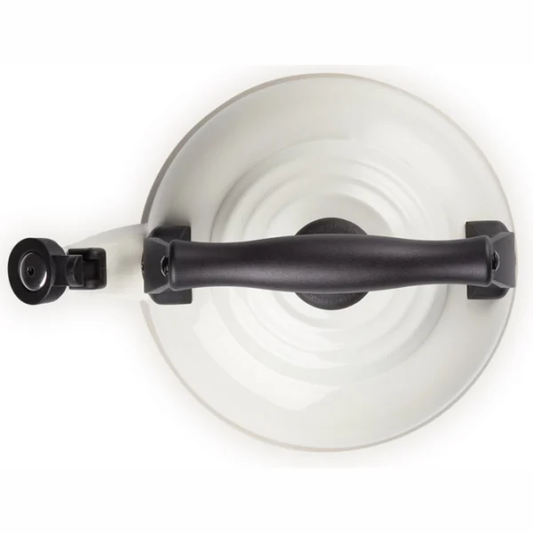 le creuset tradition meringue kettle 2.1 liter