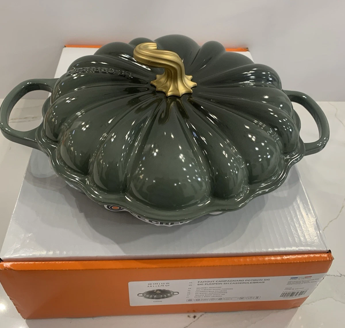 Le Creuset Enameled Cast Iron Pumpkin Braiser 3.7L ,Thyme - Image 2